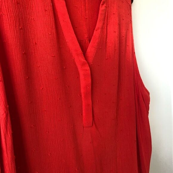 TORRID-HARPER - BLOOD ORANGE SWISS DOT TUNIC - Picture 6 of 10